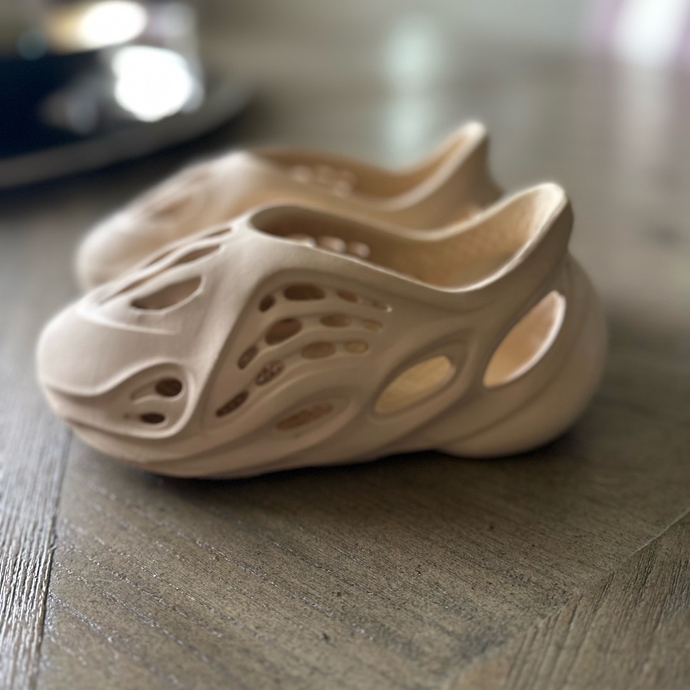 Yeezy Toddler Foams size 12C
